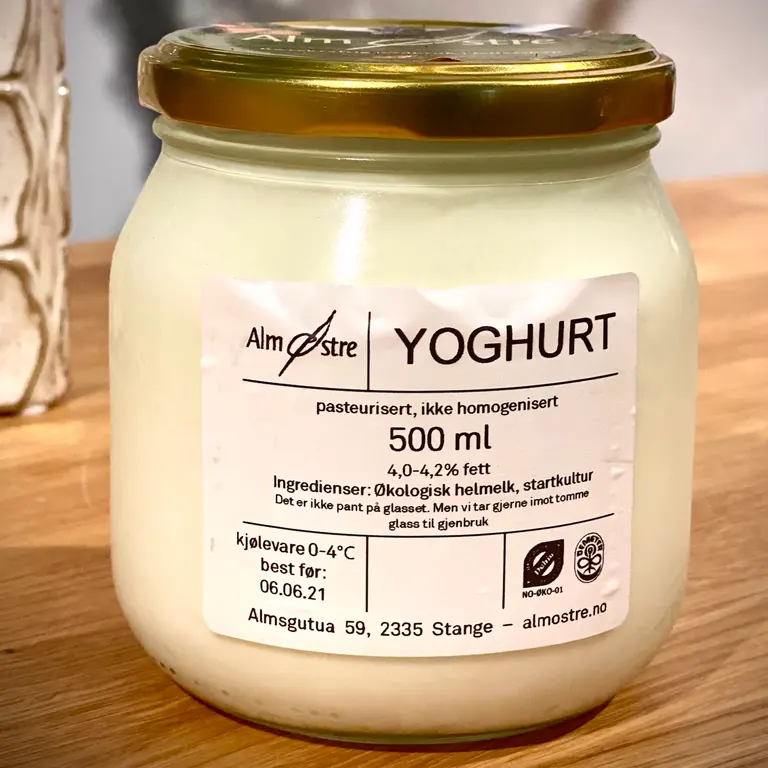 Yoghurt fra Alm Østre