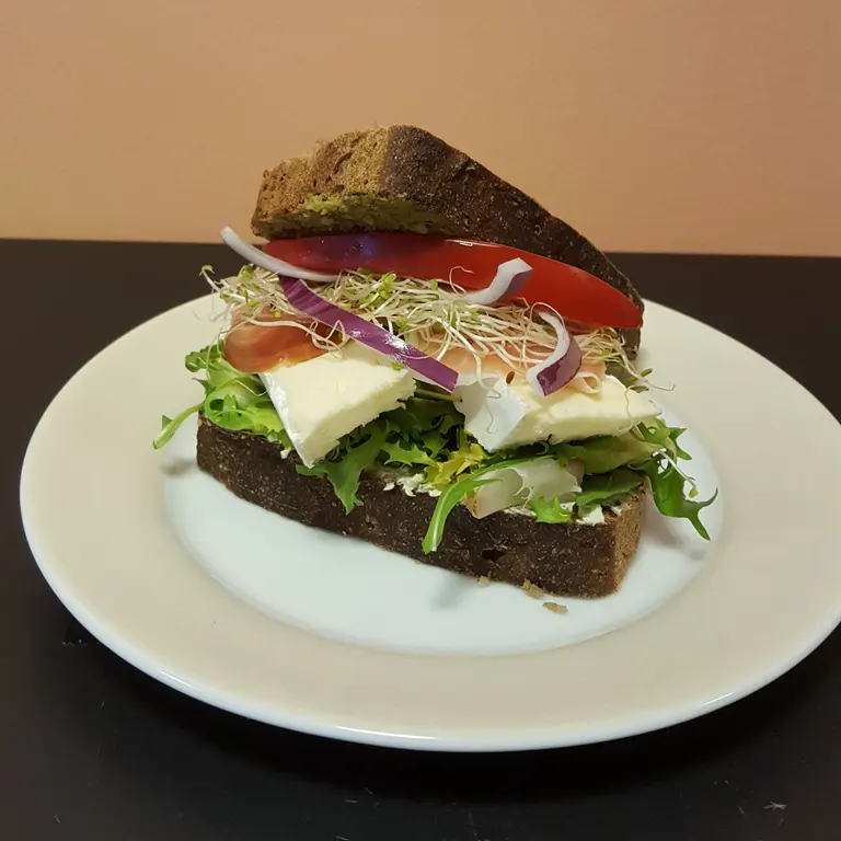 Brie&skinke sandwich